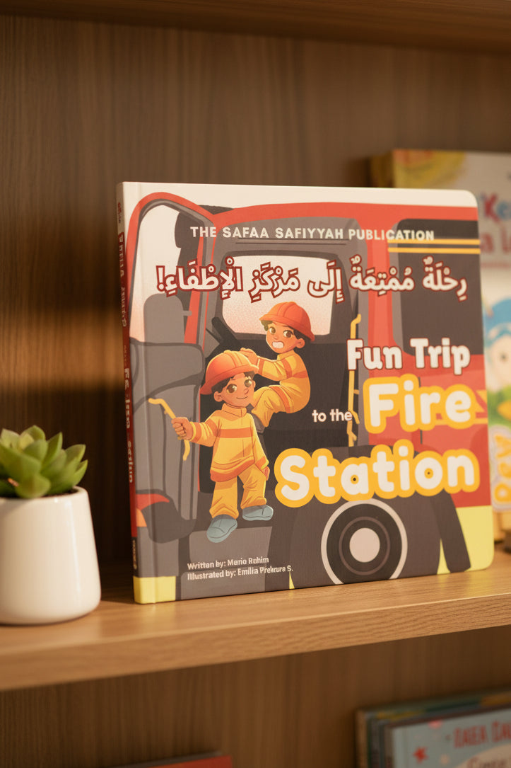 FUN TRIP TO THE FIRE STATION - A BILINGUAL BOARDBOOK